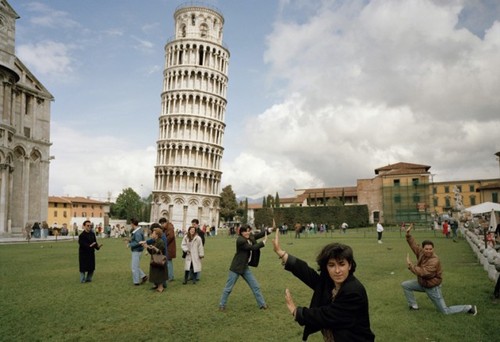 Martin Parr, Italy, The Leaning Tower of Pisa, 1990